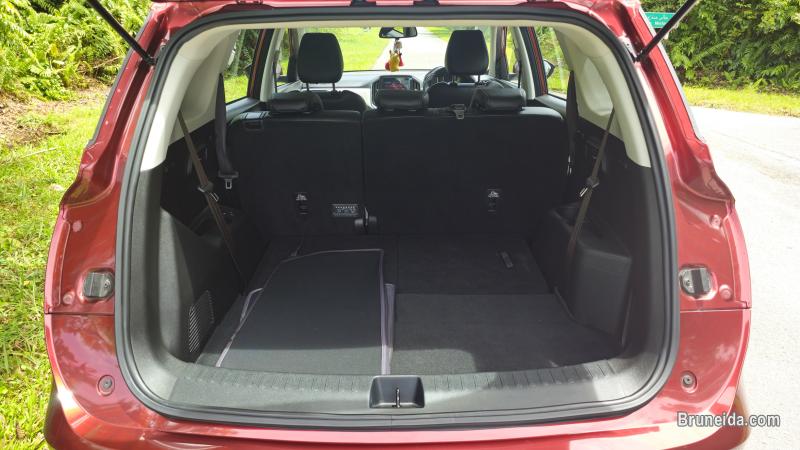 Wuling Almaz Exclusive 2022 | Automatic (CVT) | 7-Seater SUV | - image 3