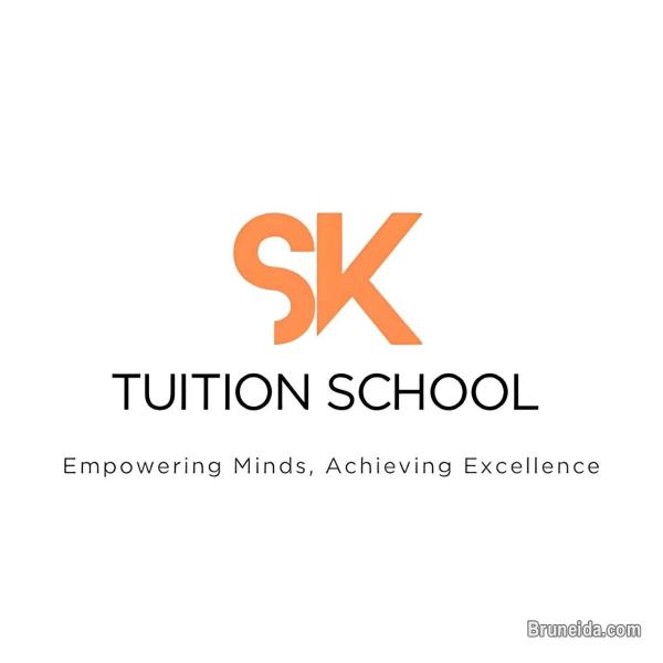 Part time Combined Science and Biology Tutor - image 1