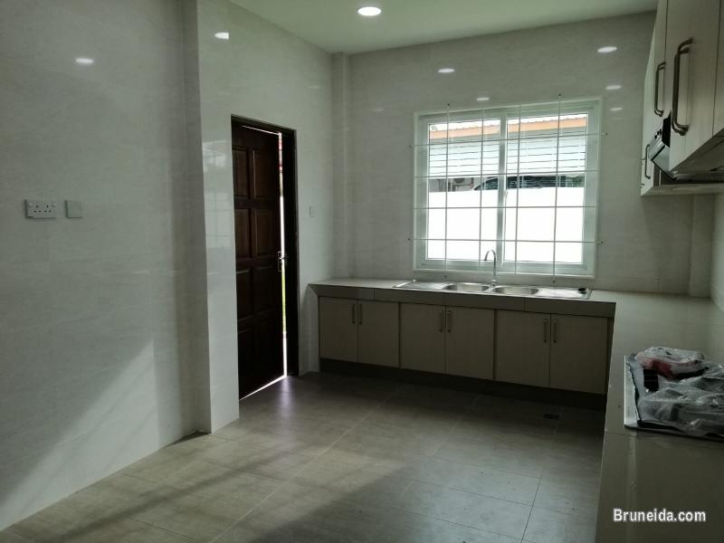 HFR-272 DETACHED HOUSE FOR RENT @ SELAYUN - image 4