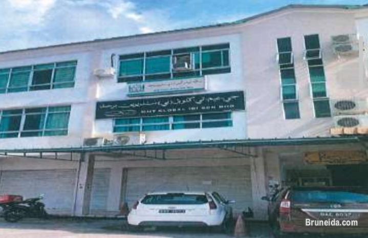 NSFS-41   USED SHOPHOUSE FOR SALE @ BAN 3 - image 1