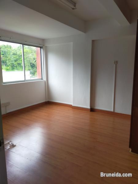 AFR-28   FLAT (2 FLOORS) FOR RENT @ BERANGAN - image 3