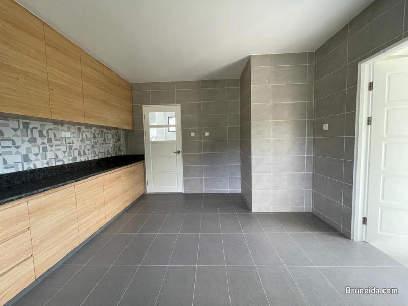 DH-282  DETACHED HOUSE FOR SALE @ KG SALAMBIGAR, SG OROK - image 8