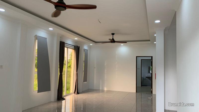 SD-106   DOUBLE STOREY SEMI-D FOR SALE @ KG SENGKURONG B - image 5