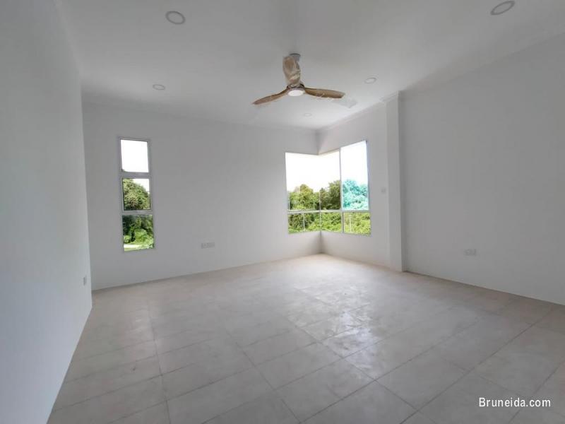 SD-106   DOUBLE STOREY SEMI-D FOR SALE @ KG SENGKURONG B - image 8