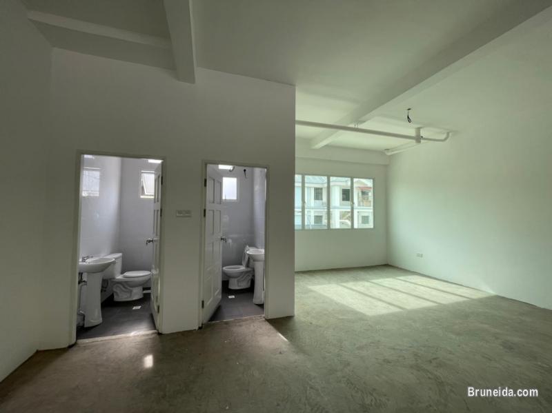 SFR-54 SHOPHOUSE FOR RENT @ BATU BERSURAT - image 6