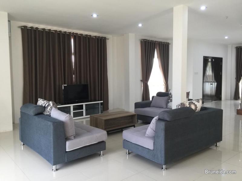 UHFS-121 MODERN DESIGN DETACHED HOUSE FOR SALE @ SG HANCHING - image 2