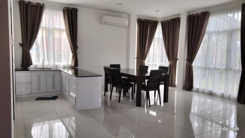 UHFS-121 MODERN DESIGN DETACHED HOUSE FOR SALE @ SG HANCHING - image 6