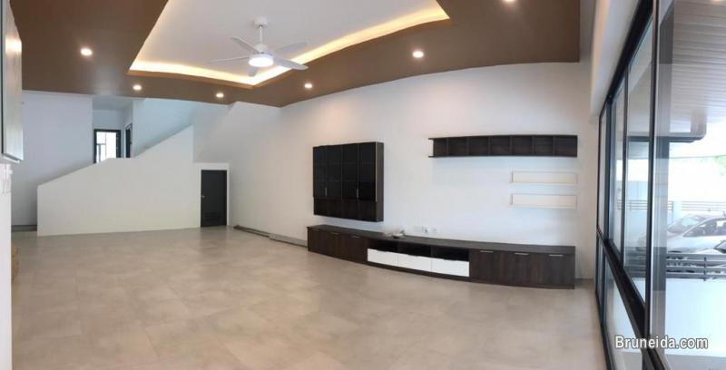 HFR-282 MODERN TERRACE HOUSE FOR RENT @ JANGSAK - image 3