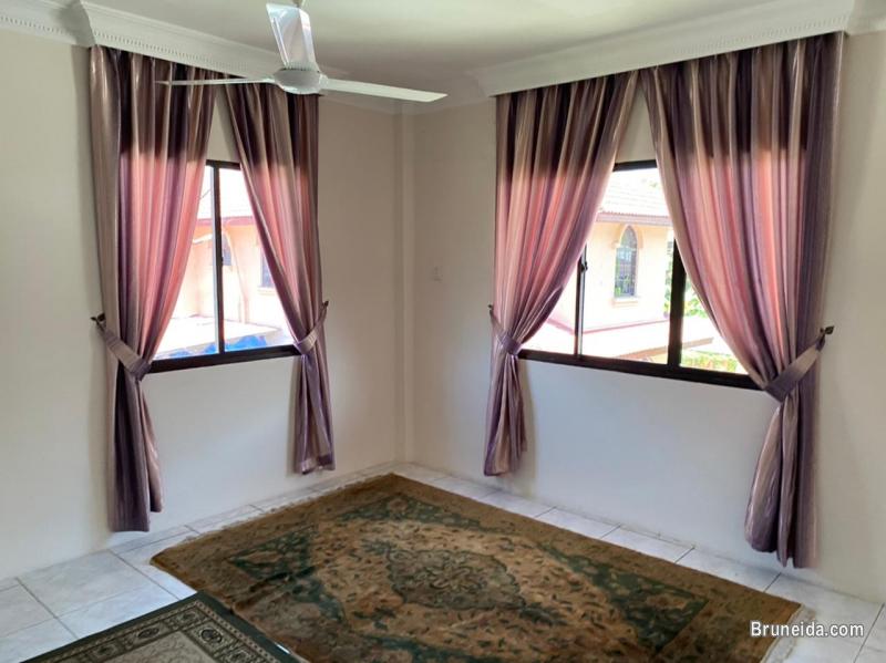 HFR-283   DETACHED HOUSE FOR RENT @ BERAKAS - image 5