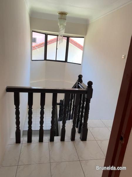 HFR-283   DETACHED HOUSE FOR RENT @ BERAKAS - image 8
