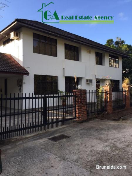 UHFS-124   USED DETACHED HOUSE FOR SALE @ KIARONG - image 1