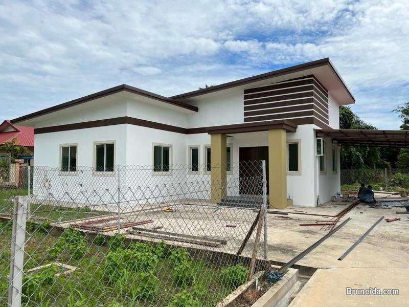 HFR-291  BUNGALOW FOR RENT @ TANAH JAMBU - image 1