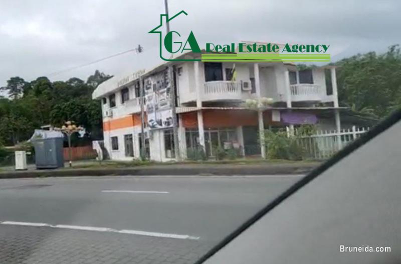 SFR-59  SHOPHOUSE FOR RENT @ JERUDONG - image 1