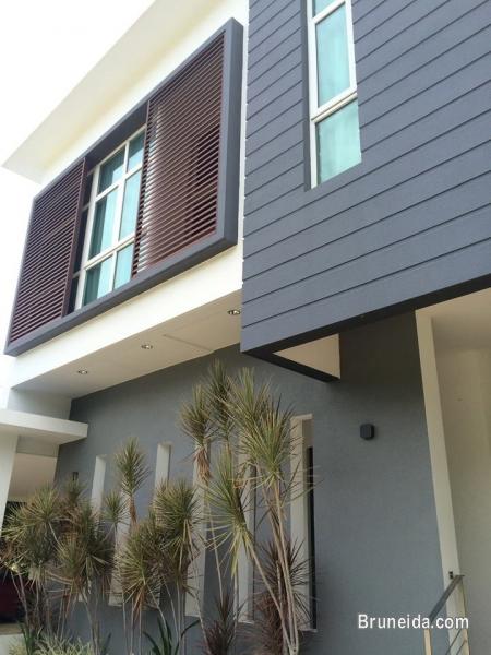 UHFS-79  DETACHED HOUSE FOR SALE @ BABU RAJA - image 2