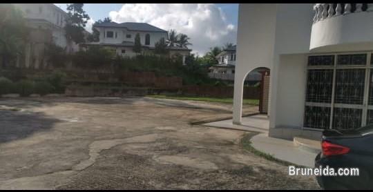 HFR-240  DETACHED HOUSE FOR RENT @ JANGSAK - image 2