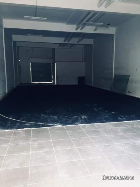 SFR-37  SHOPHOUSE FOR RENT IN TUNKGU LINK - image 2