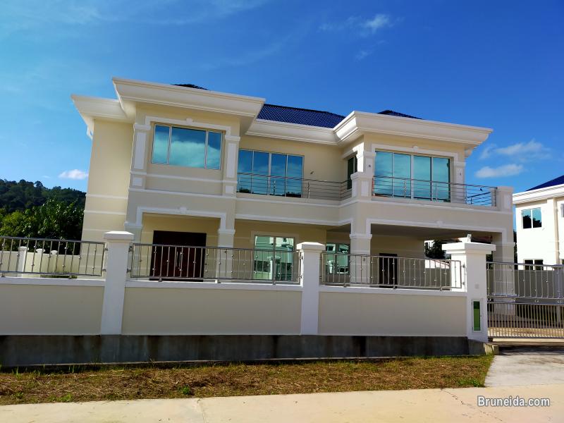 HFR-252  NEW DETACHED HOUSE FOR RENT @ SUBOK - image 1