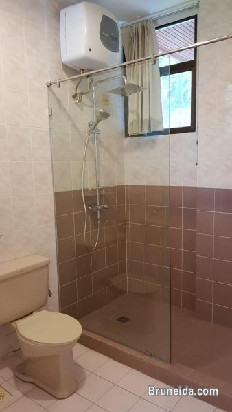 UHFS-99  USED DETACHED HOUSE FOR SALE @ KG SALAR - image 2