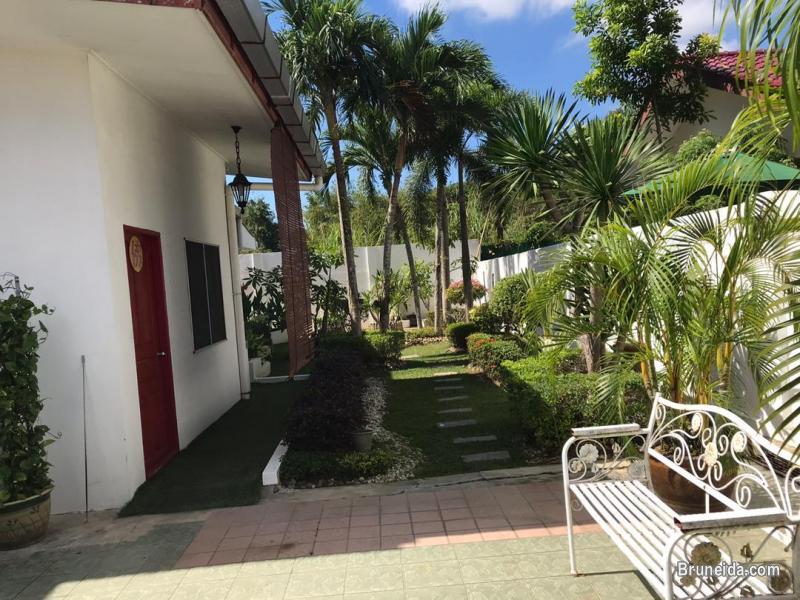 UHFS-100 USED SEMI-D FOR SALE @ JERUDONG - image 4