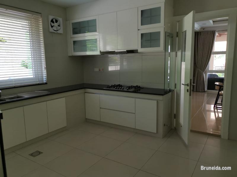 HFR-261  EXECUTIVE DETACHED HOUSE FOR RENT @ JLN TUNGKU - image 11