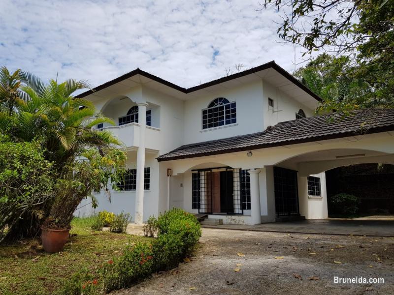 HFR-266  DOUBLE-STOREY DETACHED HOUSE FOR RENT @ SG TILONG - image 1