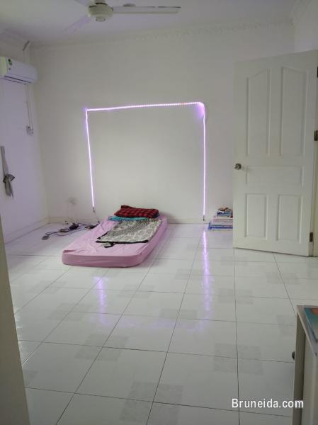 UHFS-111  USED DETACHED HOUSE FOR SALE @ KG KAPOK - image 3