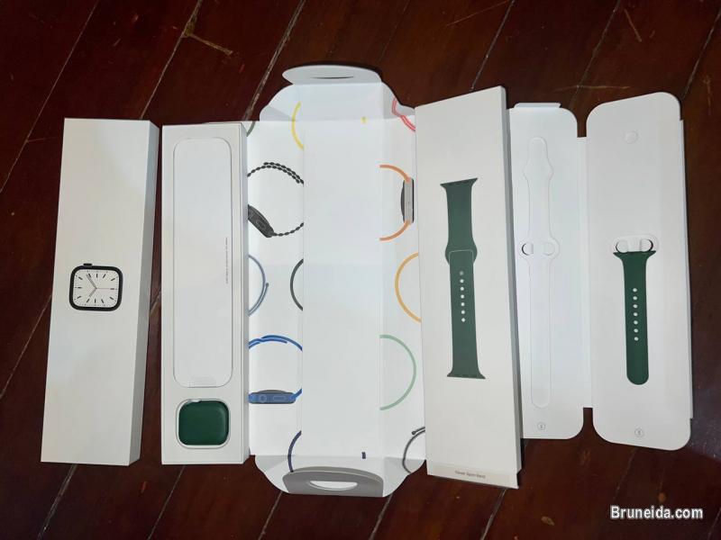 Apple Watch Series 7 - image 6