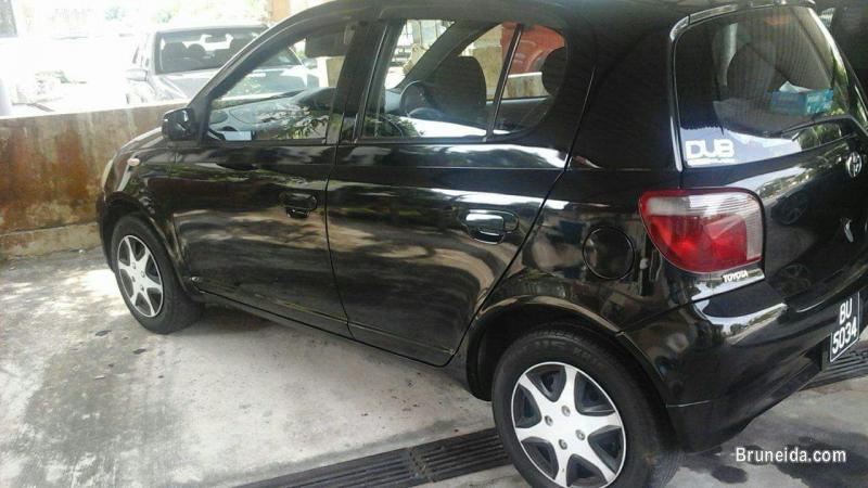 Toyota Echo - image 1