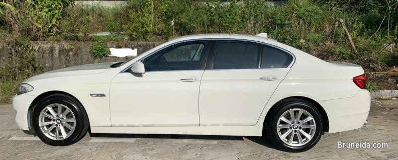 Picture of BMW 5 Series 523i (White) 2010 [FOR SALE]