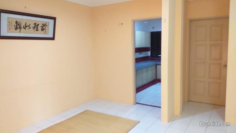 Apartment / Room For Rent - FEMALE only - image 4