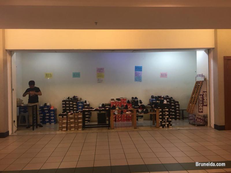 UNIT UP FOR RENT AT THE MALL, GADONG - image 1