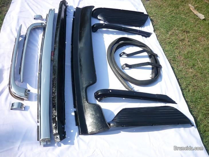 Mercedes W107 Bumper in Stainless steel - image 4