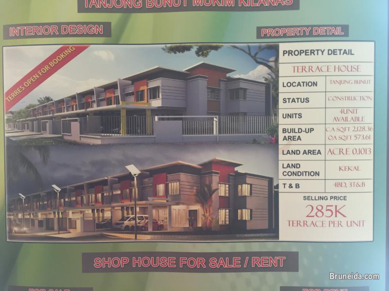 for sale two storey terrace house 4 units available - image 1