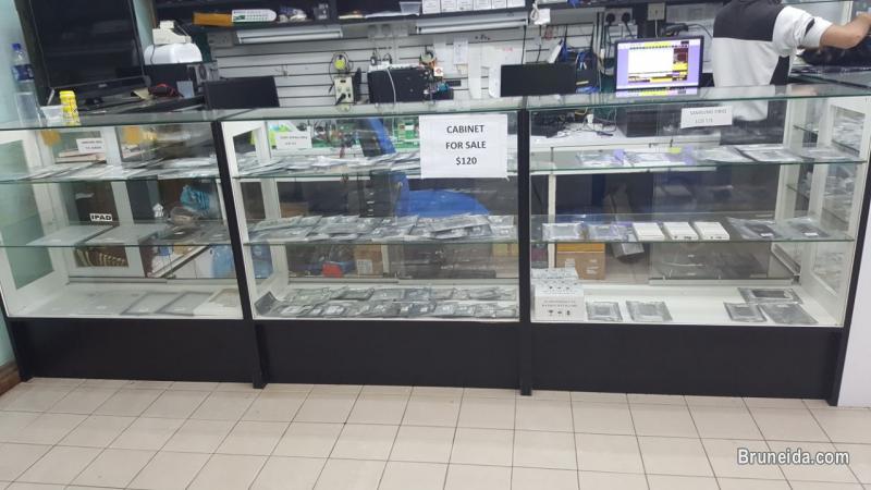 Used Accessories ShowCase/ Cabinet/ Aircon For SALE!! - image 1