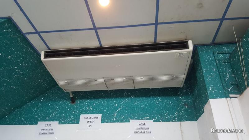 Used Accessories ShowCase/ Cabinet/ Aircon For SALE!! - image 3
