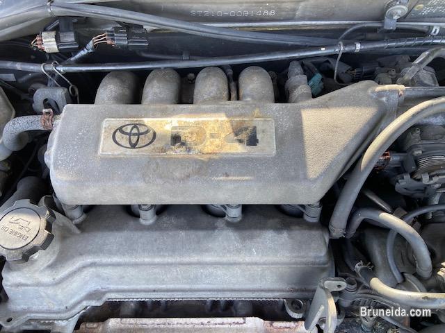 Toyota Corona Premio-G (Fully Auto) - image 4