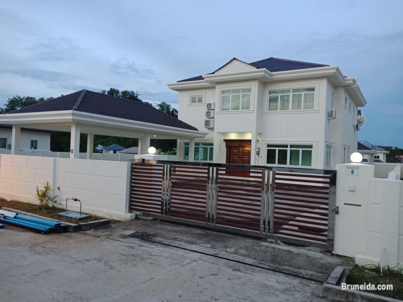 2 Storey Detach House for rent - image 1