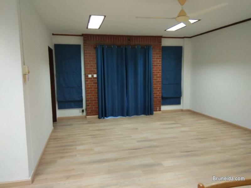 Unit For Rent - 3 Bedroom/2 Toilet - image 1