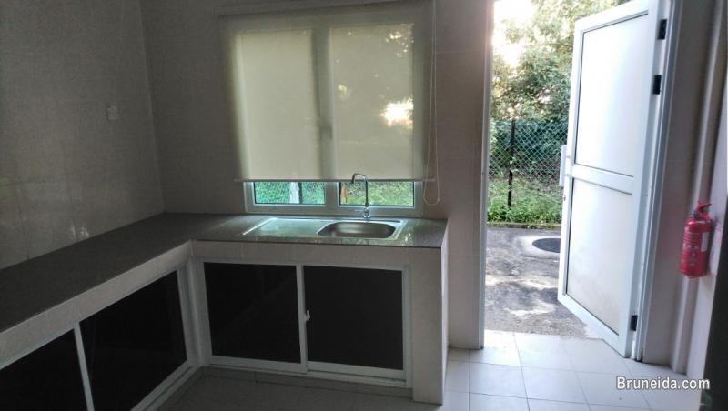Terrace House For Rent - image 6