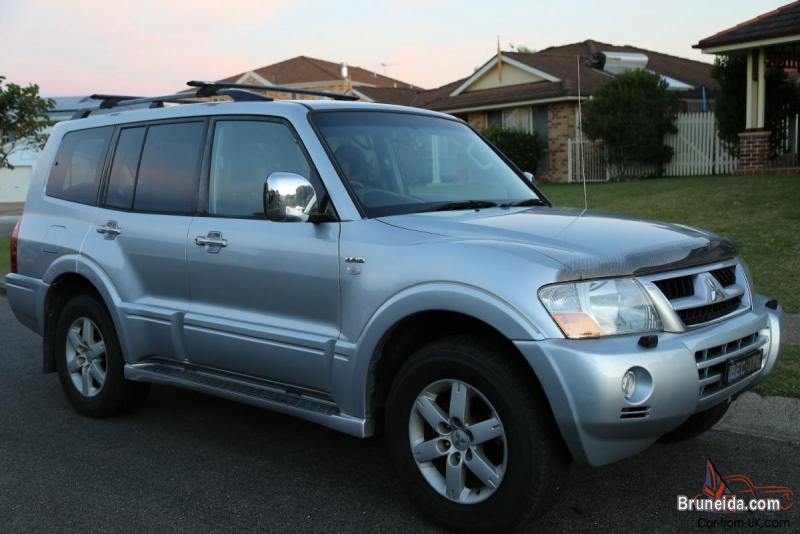 Looking For Toyota Prado AUTO / Mitsubishi Pajero AUTO 2002-2009 - image 3