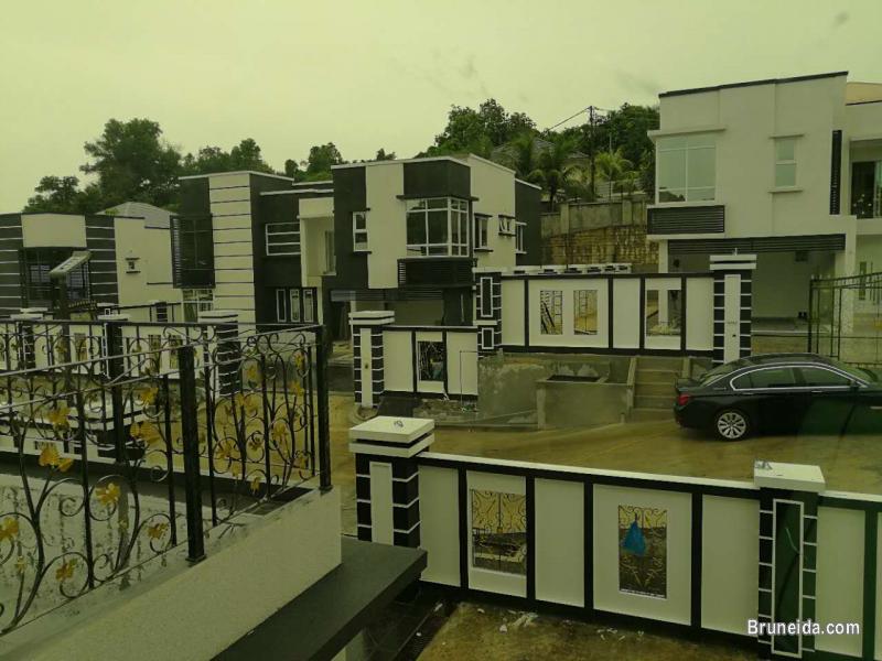 6B 7T JANGSAK HOUSE FOR SALE - image 6