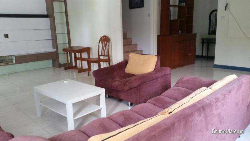 Tanjung Bunut Semi-detached house for rent - image 3