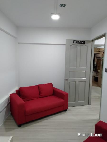 Fully Furnished Office 3, Co. Circle - image 1