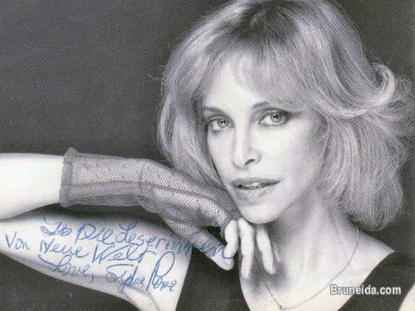 FAMOUS PEOPLE. COLLECTIBLES! DAVID CARUSO JANE SEYMOUR et 50 al - image 5