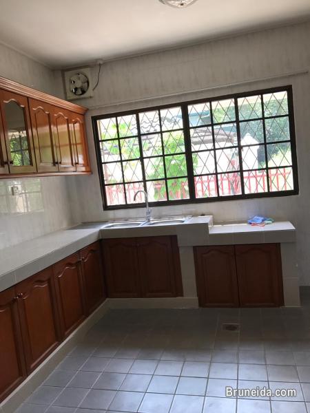 detached house for rent - image 3