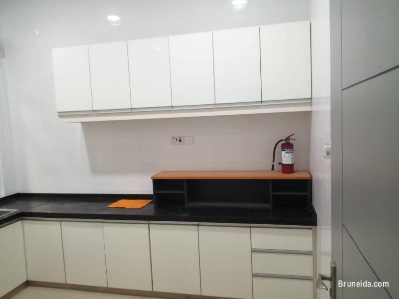 terrace middle house for rent - image 1