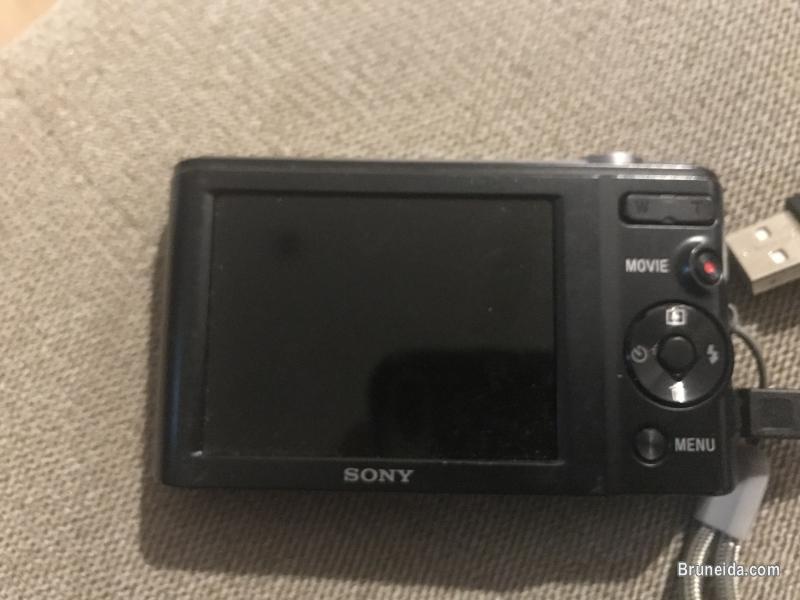 Sony Cybershot in good condition - image 2