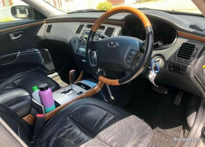 Hyundai Azera ( Reg 2008 ) For Sale - image 3