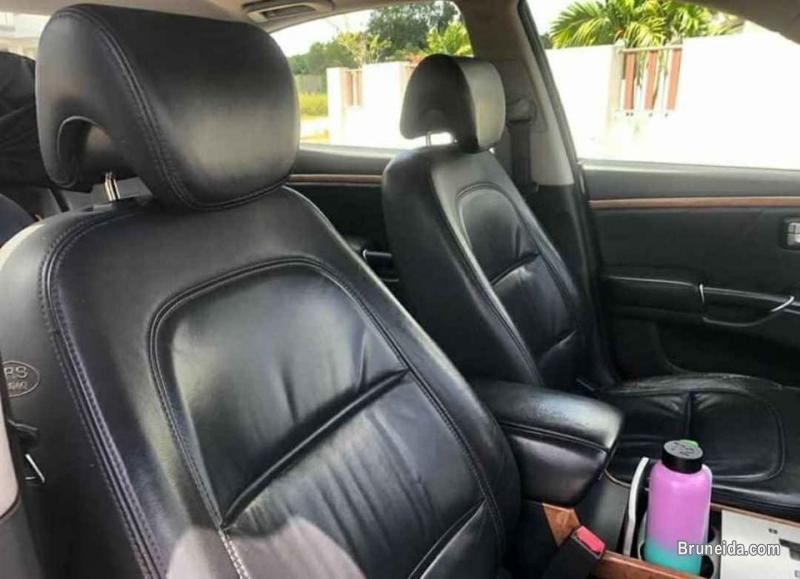 Hyundai Azera ( Reg 2008 ) For Sale - image 4