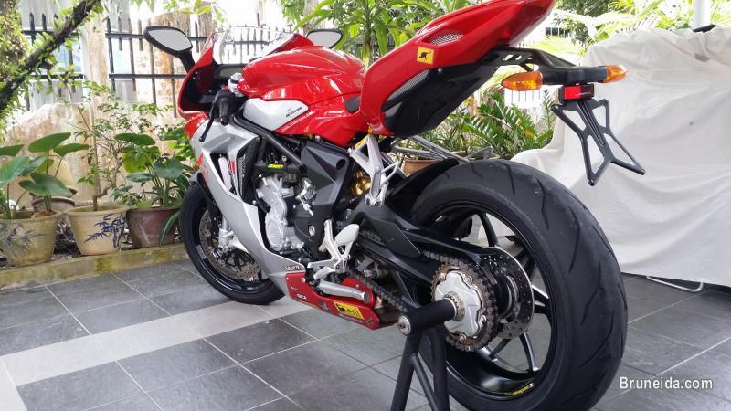 RELUCTANT SALE MV AGUSTA F3 EAS - image 5